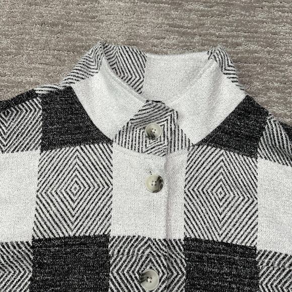 CJ Banks Jacket Womens 3X Black White Plaid Fuzzy Cozy Button - Picture 4 of 12